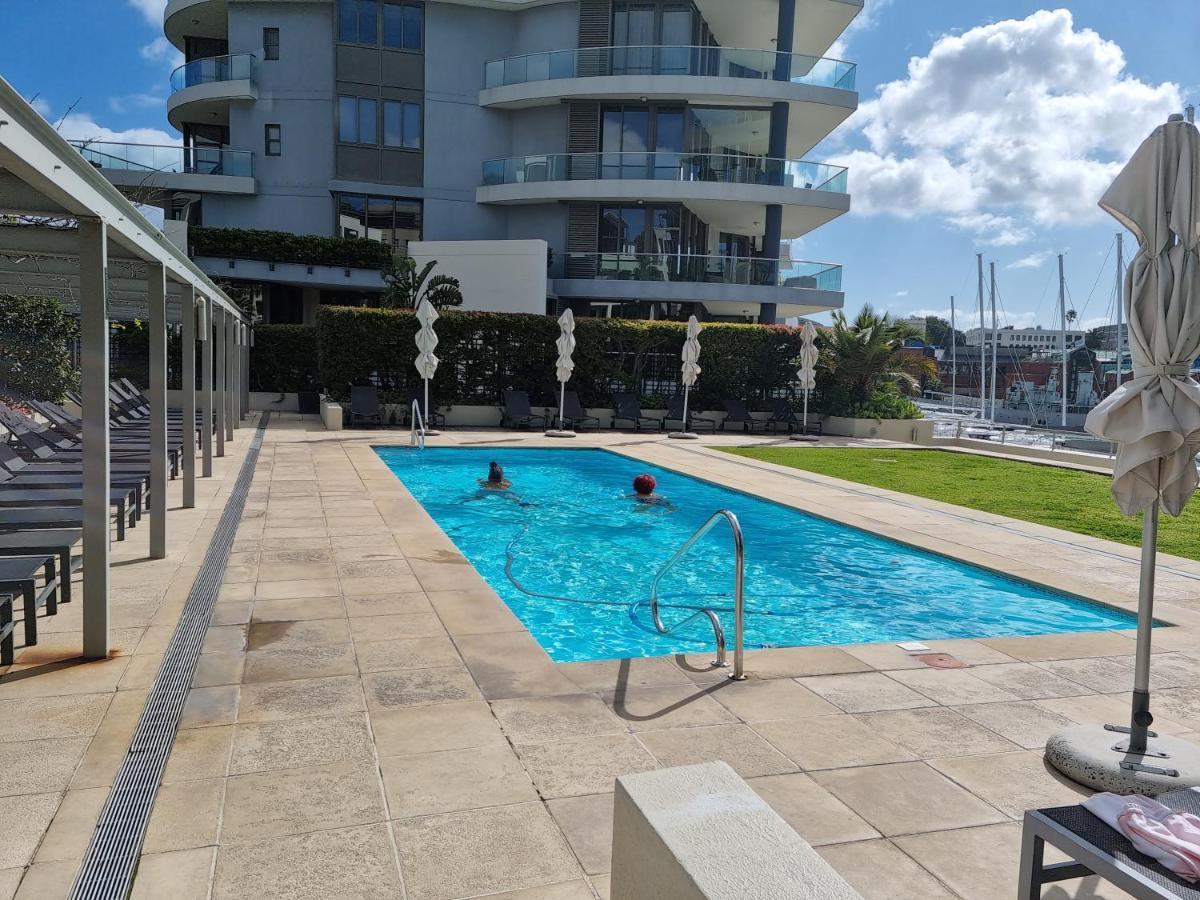 African Elite Waterfront Kapstaden Exteriör bild